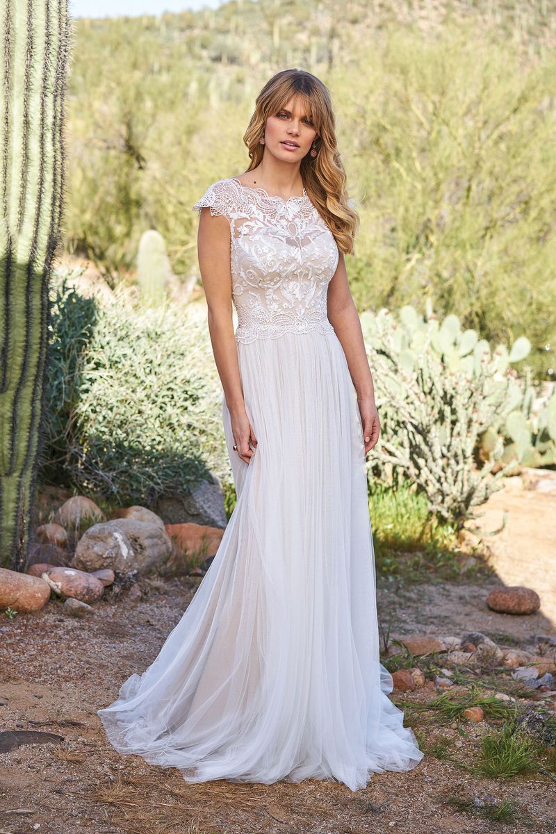 Lillian West wedding dress 6514 Size 14 ...